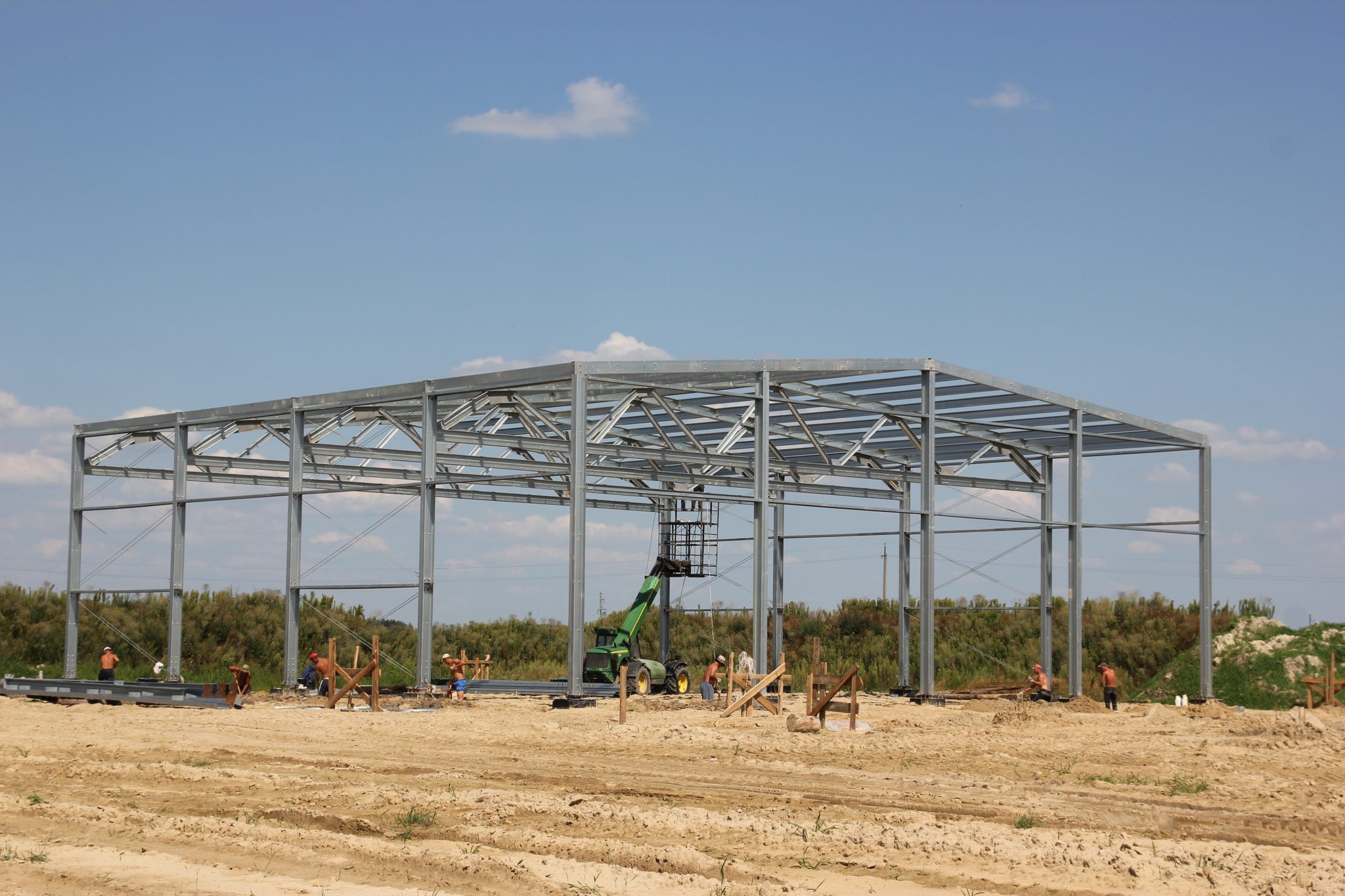 Лукохранилище 24х30х6 м - 2 шт.
